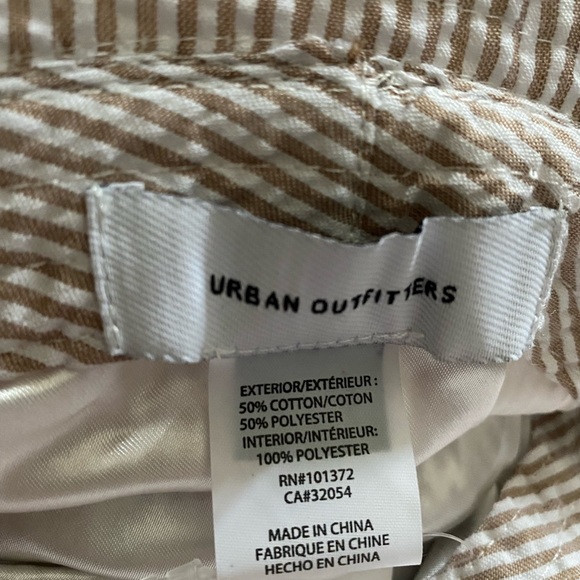 NEW UO seersucker striped bucket hat - Picture 4 of 5